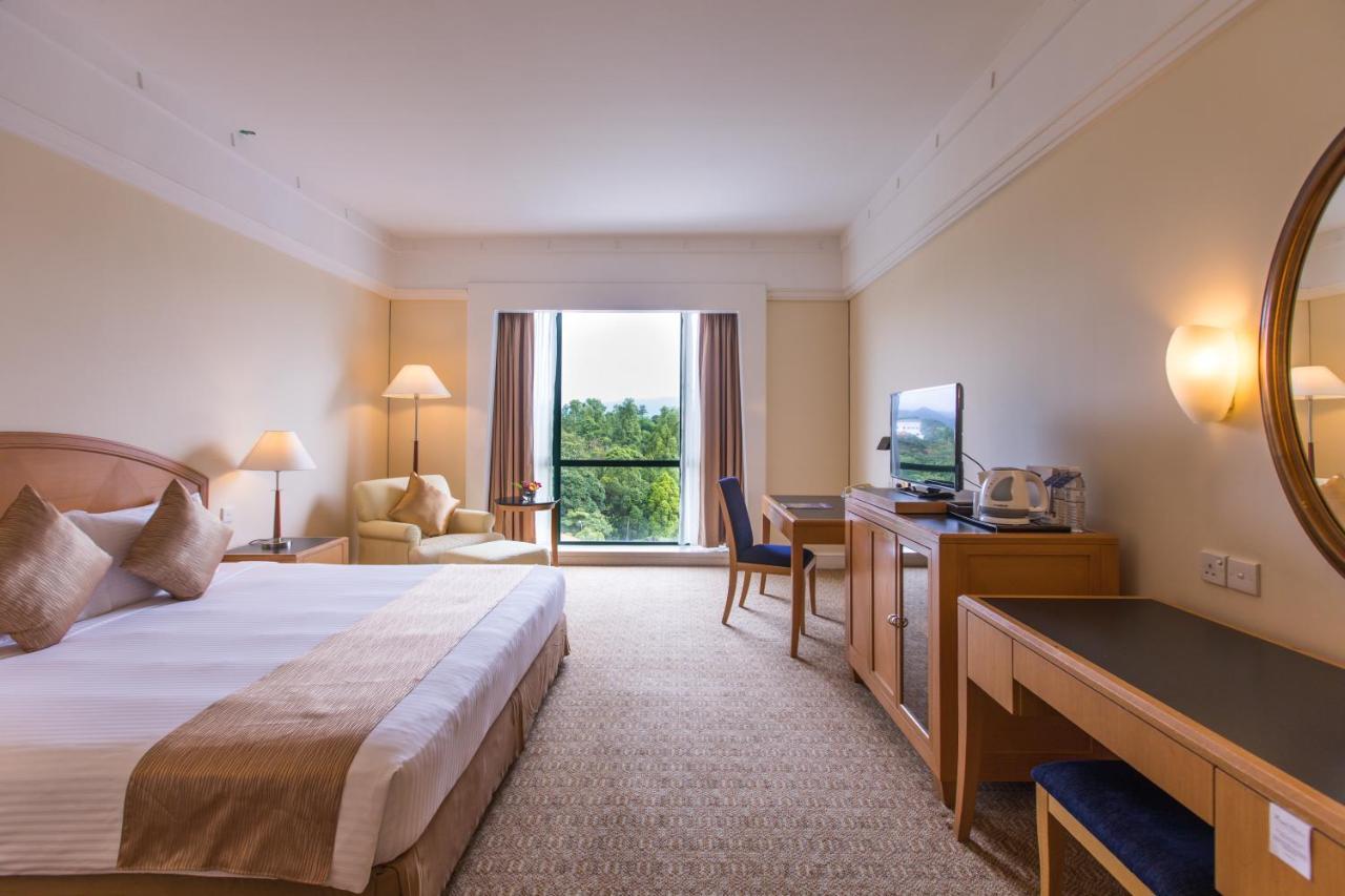 ホテル ロイヤル チュラン スレンバン エクステリア 写真 Deluxe Room